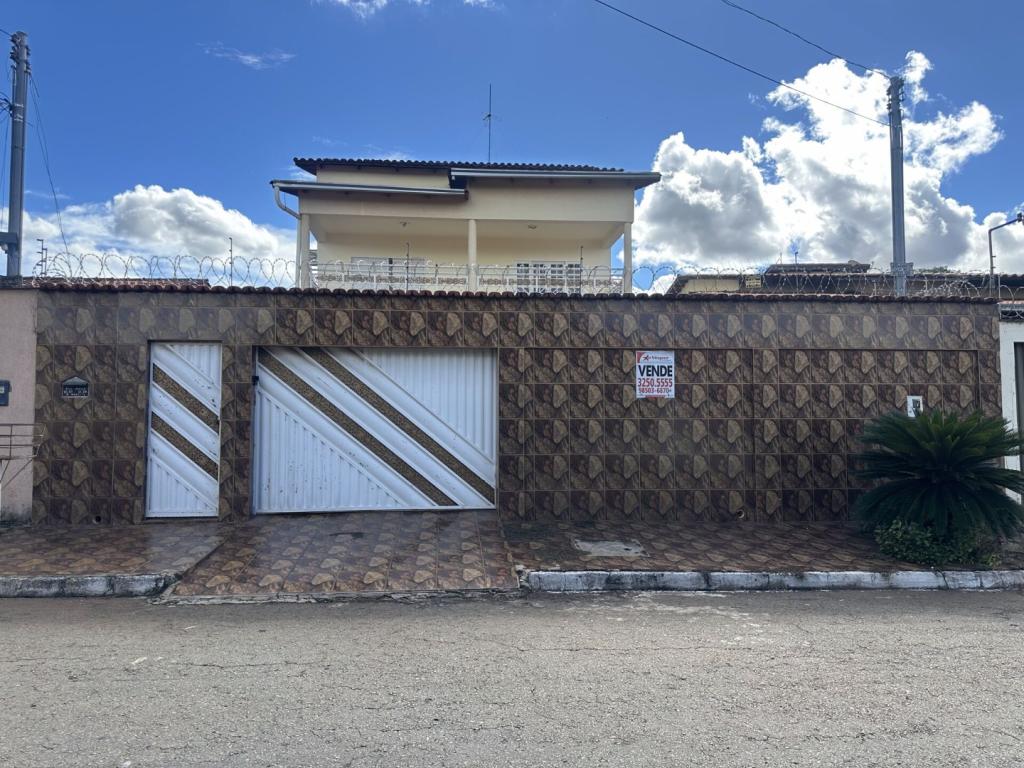 Sobrado - Rua Imbuia - Jardim Mariliza Jardim Mariliza Goiânia 3955 10 i3955 01 41