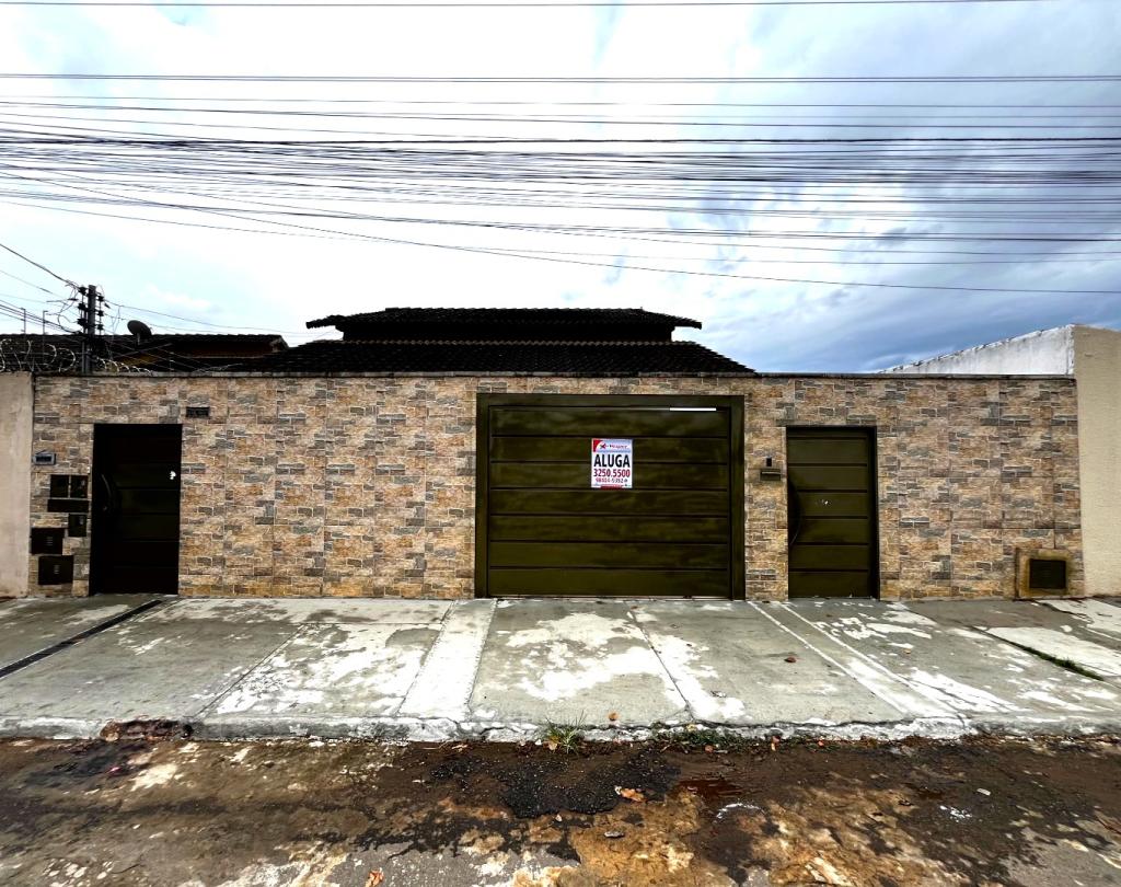 Casa - Rua Monsenhor Confúcio - Bairro Goiá. Goiá Goiânia 663 1 i663 01 61